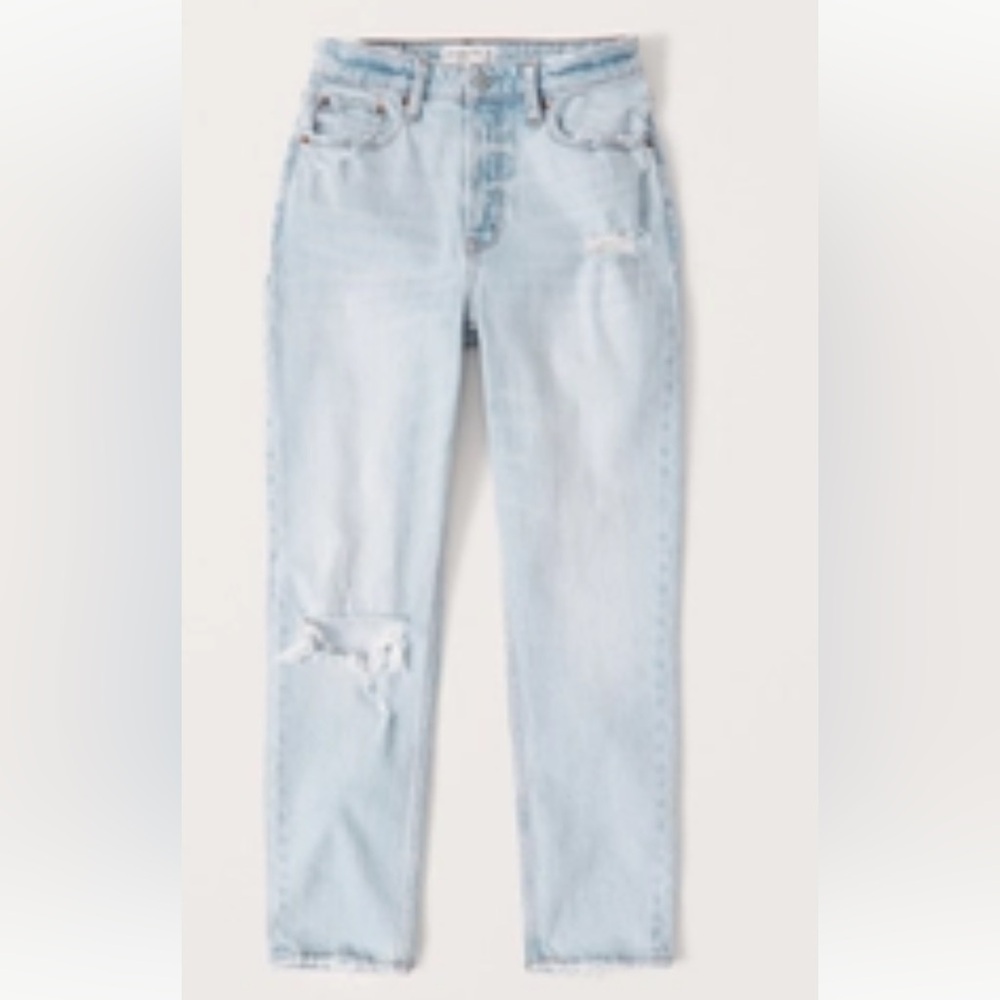A&F Curve Love High Rise Mom Jeans in Light Wash
